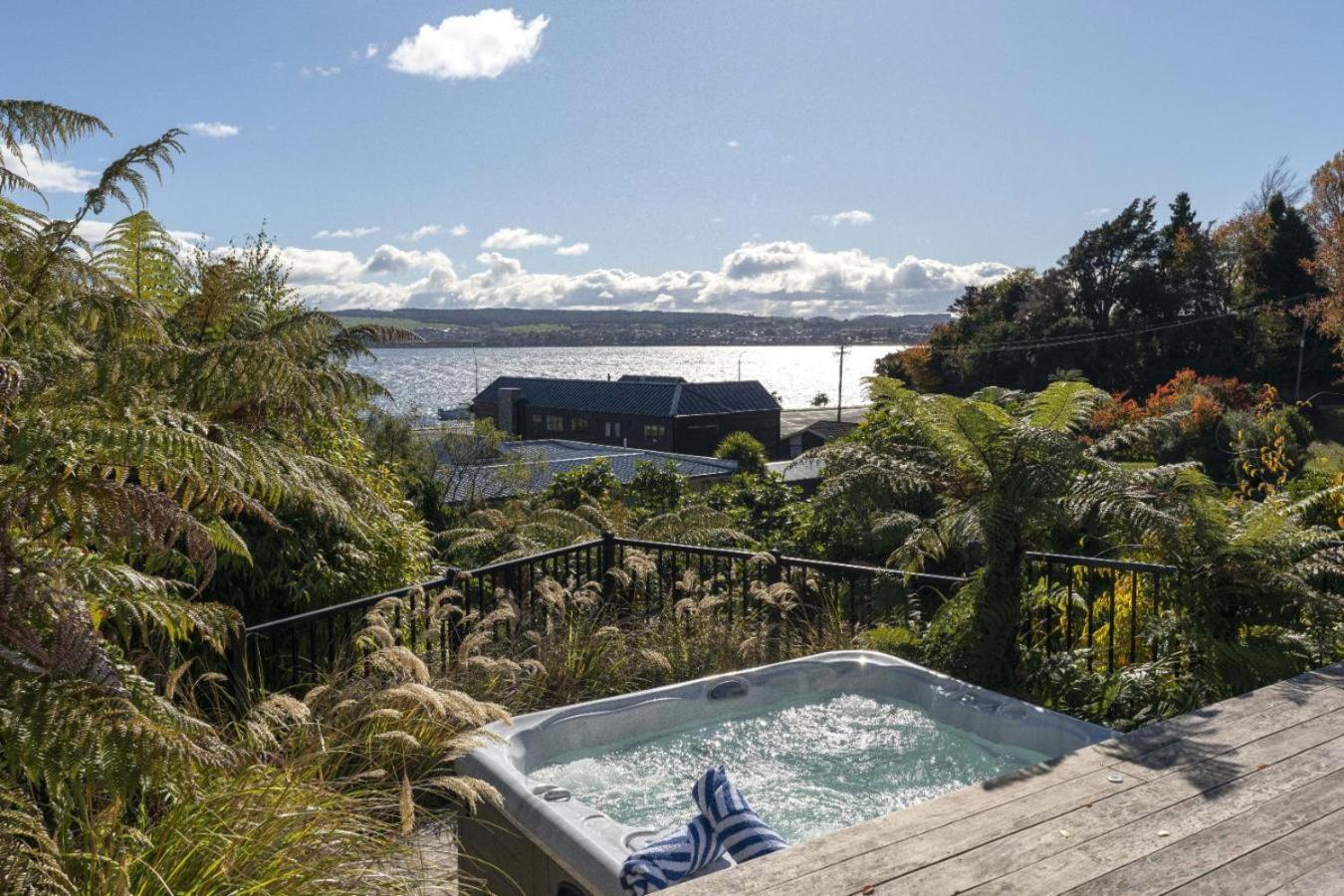 Bayview Lake Lago Taupo Exterior foto