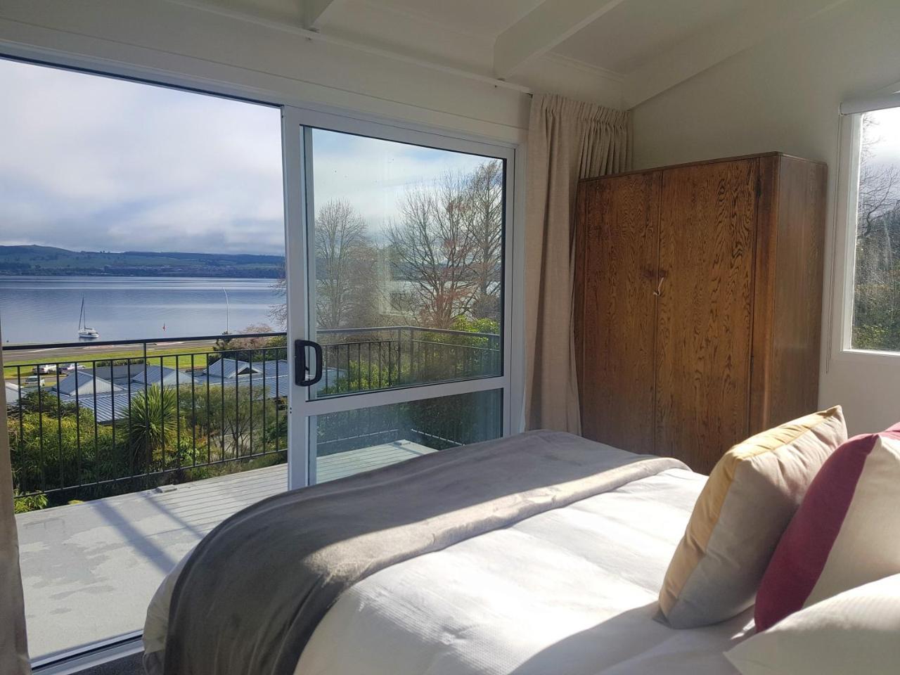 Bayview Lake Lago Taupo Exterior foto
