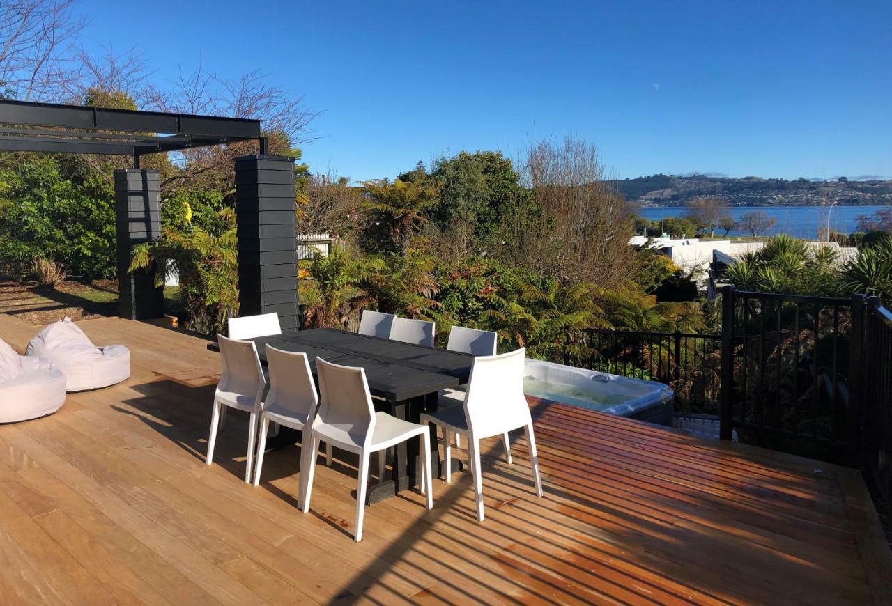 Bayview Lake Taupo Villa Exterior foto